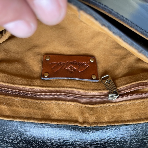 Patricia Nash Corfu crossbody bag - Picture 5 of 6